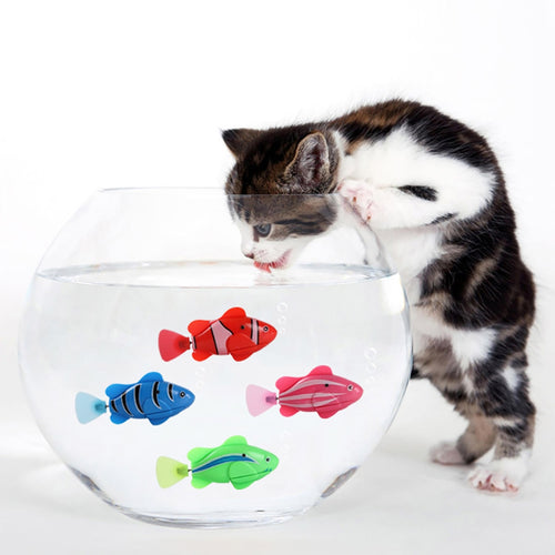 Battery-Powered Fish Cat Toy Water Activated LED Swimming Fish Toy Cat Fish Toys with Aquatic Weed & Screwdriver for Cats